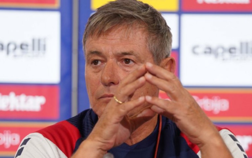 总是认为自 总是认为自